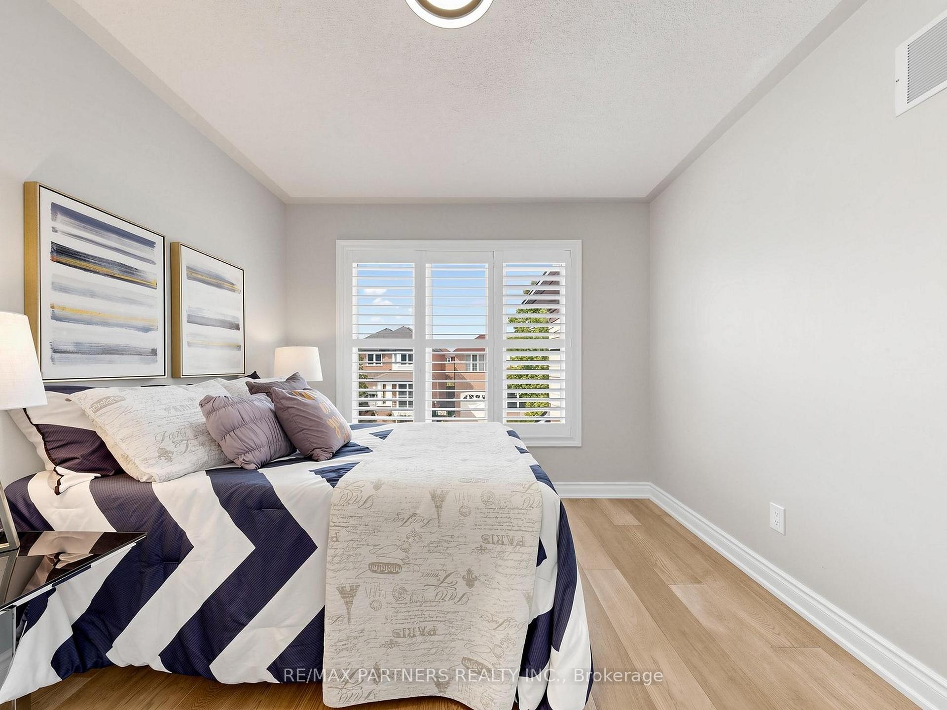 Photo 24 of 21 Russell Hill Road, Markham, Berczy — HOMEH