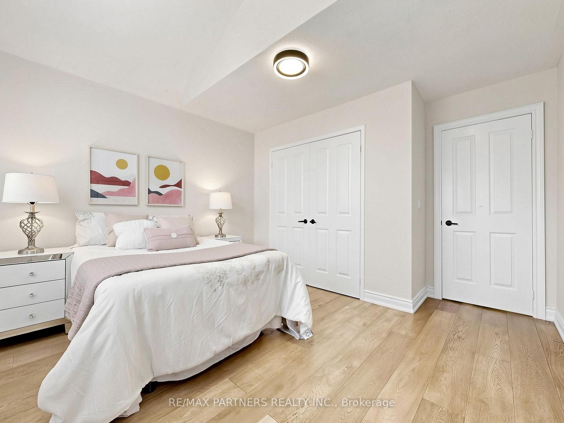 Photo 26 of 21 Russell Hill Road, Markham, Berczy — HOMEH