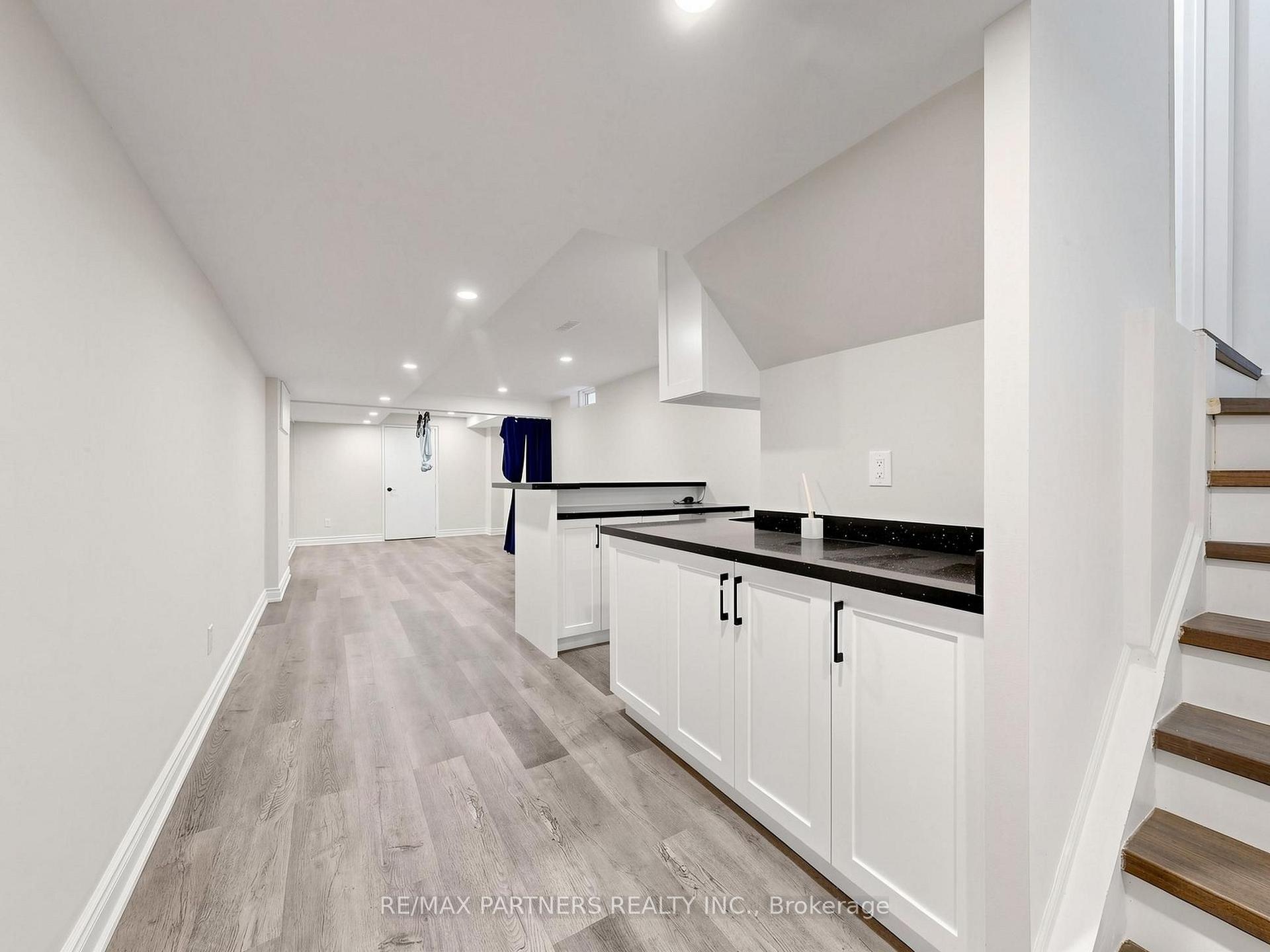 Photo 31 of 21 Russell Hill Road, Markham, Berczy — HOMEH