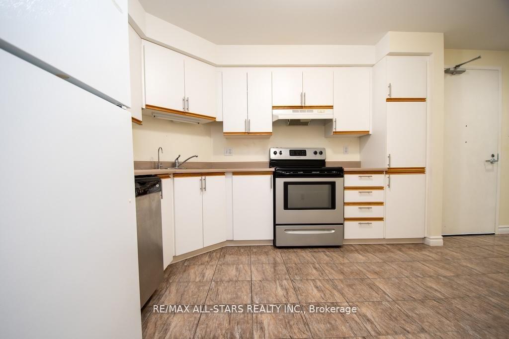 Photo 20 of Unit 106, 8 Huron Street, Kawartha Lakes, Lindsay — HOMEH