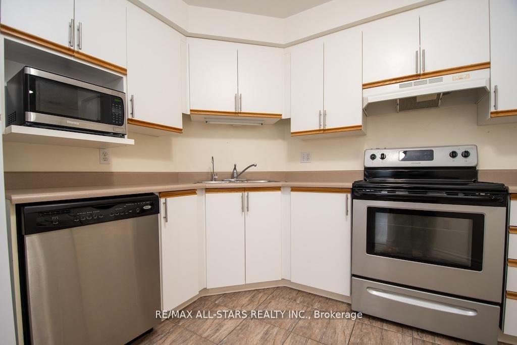 Photo 21 of Unit 106, 8 Huron Street, Kawartha Lakes, Lindsay — HOMEH