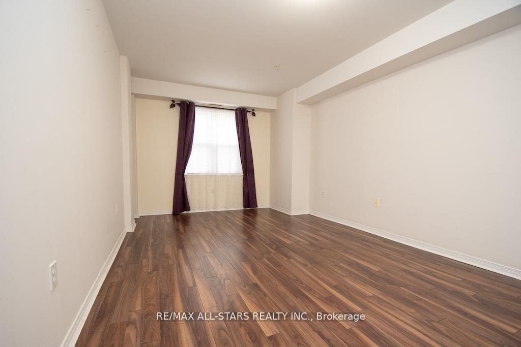 Photo 25 of Unit 106, 8 Huron Street, Kawartha Lakes, Lindsay — HOMEH