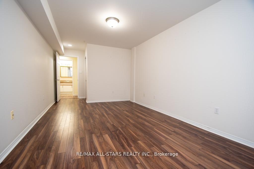 Photo 26 of Unit 106, 8 Huron Street, Kawartha Lakes, Lindsay — HOMEH