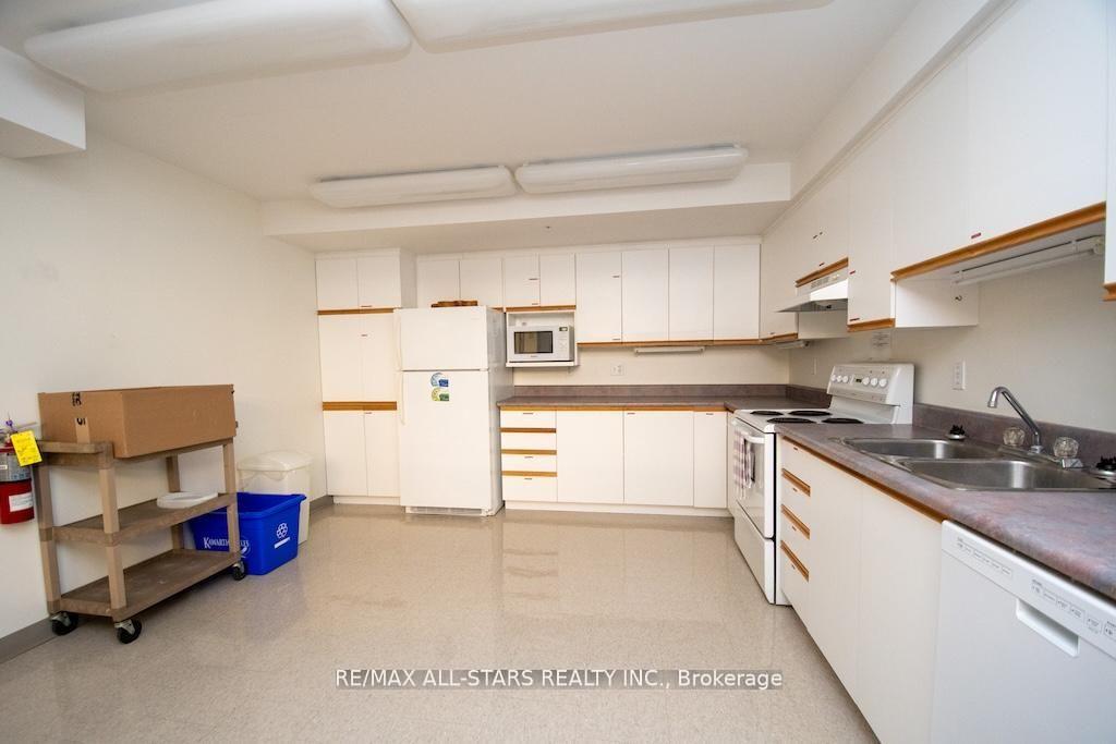 Photo 35 of Unit 106, 8 Huron Street, Kawartha Lakes, Lindsay — HOMEH