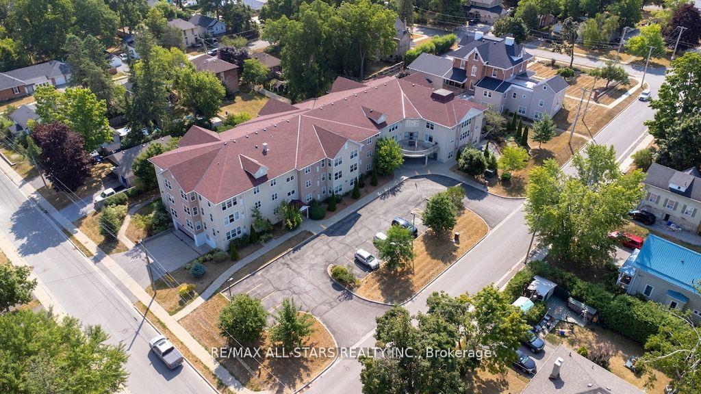 Photo 37 of Unit 106, 8 Huron Street, Kawartha Lakes, Lindsay — HOMEH