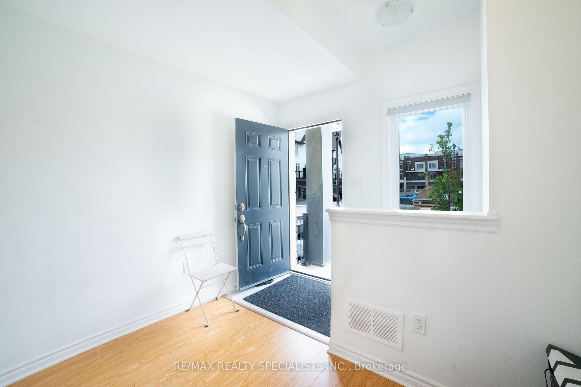 Photo 2 of 29 Tiveron Avenue, Caledon, Rural Caledon — HOMEH