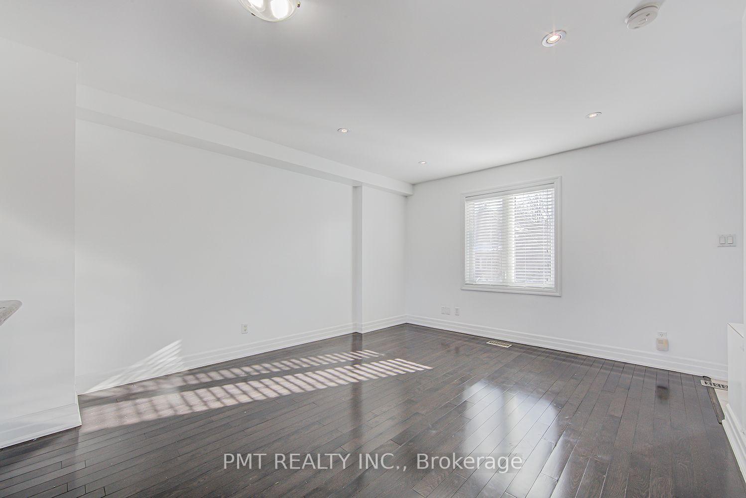 Photo 6 of 14 Coventry Street, Scarborough, Oakridge — HOMEH