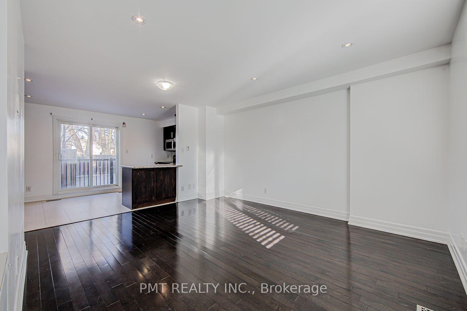 Photo 7 of 14 Coventry Street, Scarborough, Oakridge — HOMEH