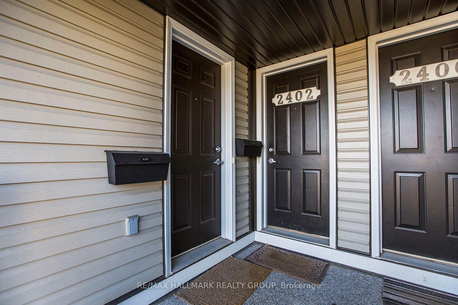 Photo 5 of 2404 Esprit Drive, Ottawa, Avalon East — HOMEH