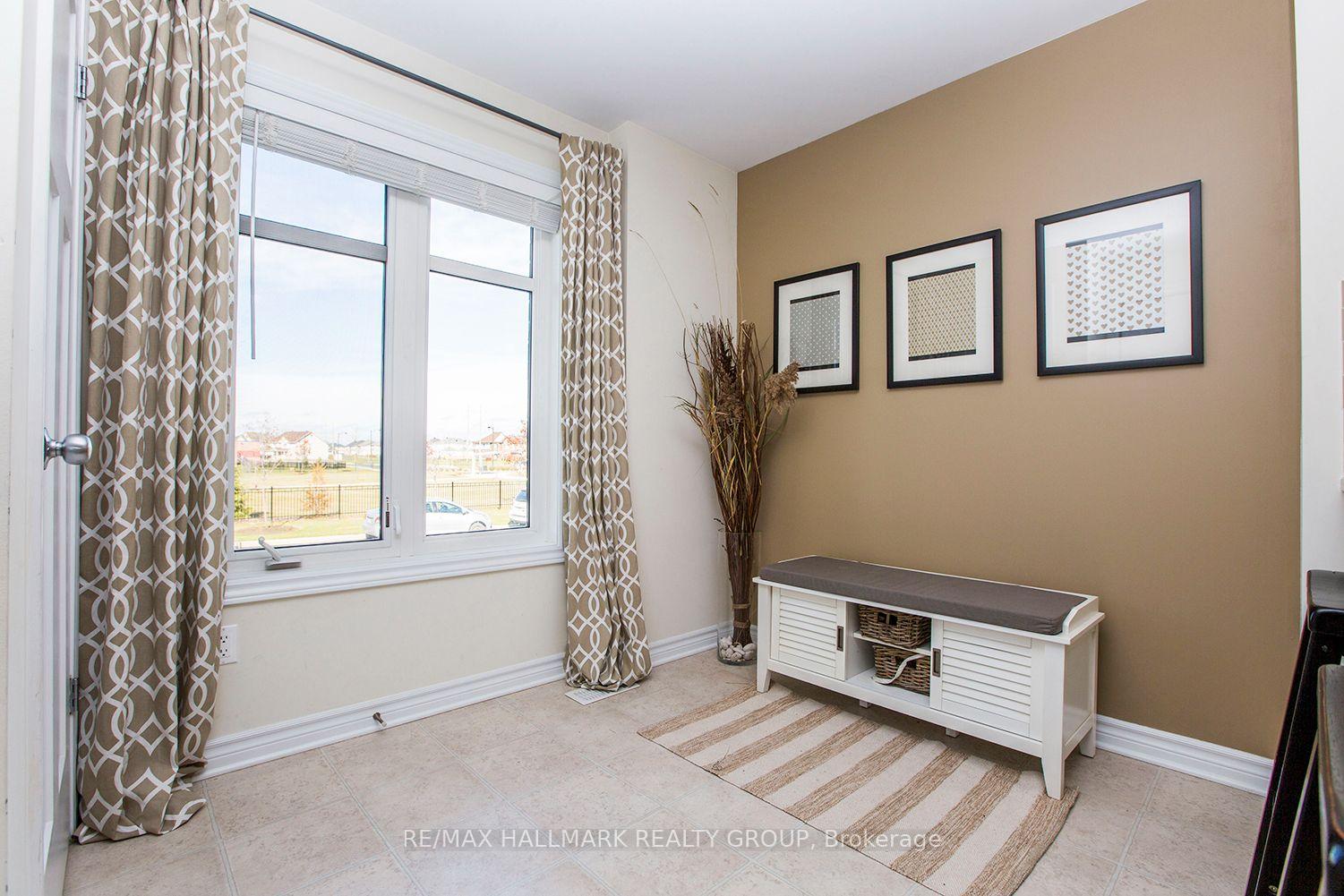 Photo 21 of 2404 Esprit Drive, Ottawa, Avalon East — HOMEH