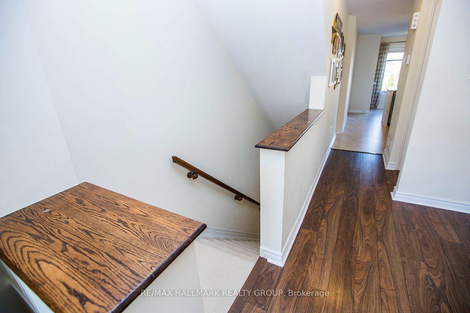 Photo 28 of 2404 Esprit Drive, Ottawa, Avalon East — HOMEH