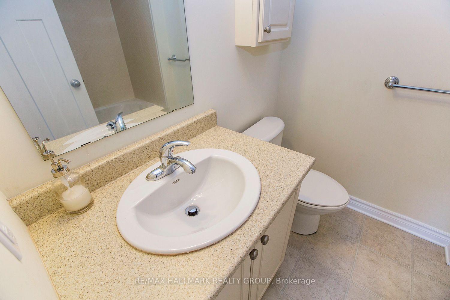 Photo 34 of 2404 Esprit Drive, Ottawa, Avalon East — HOMEH