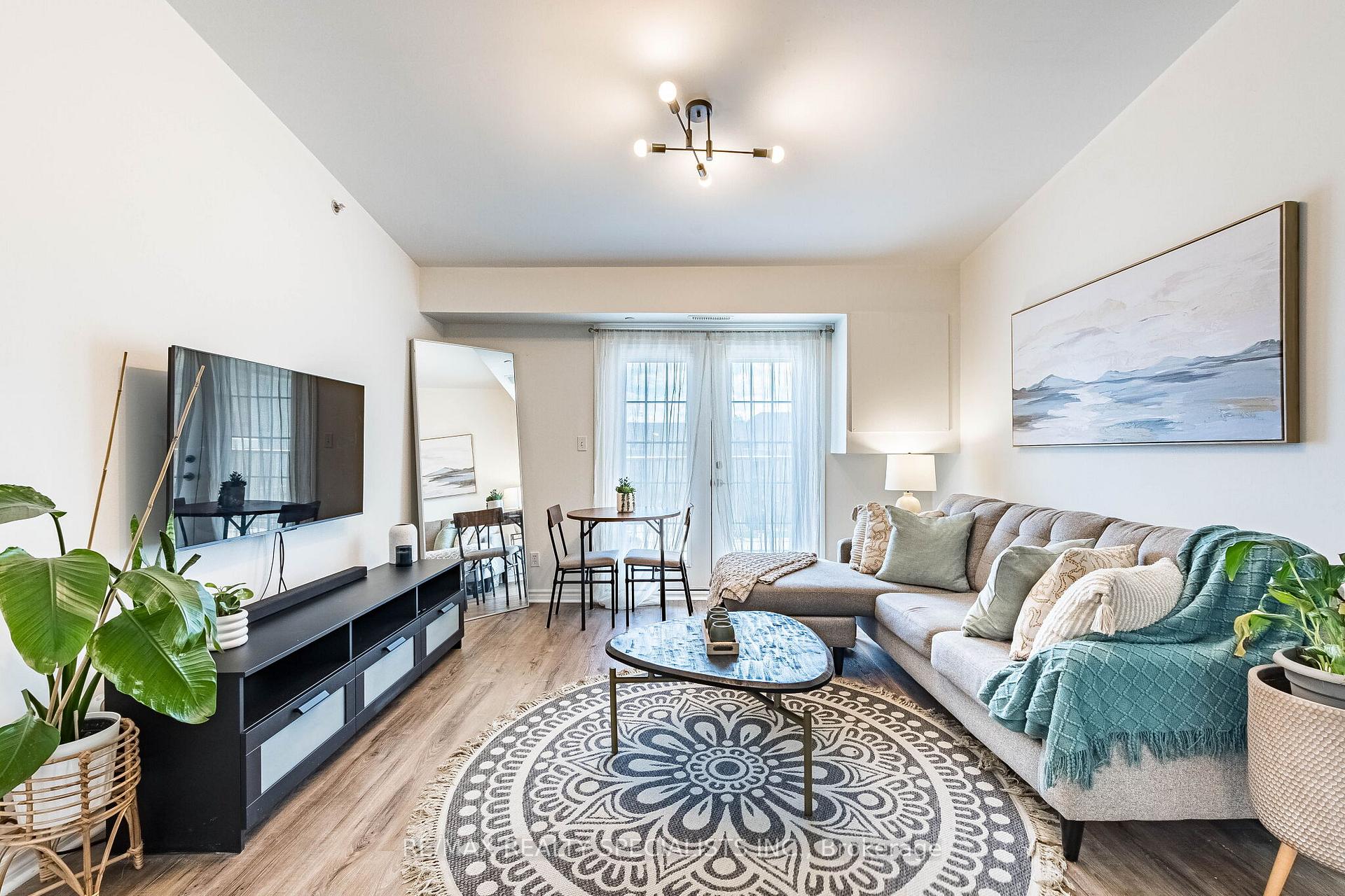 Photo 6 of Unit 406, 1480 Bishops Gate, Oakville, Glen Abbey — HOMEH