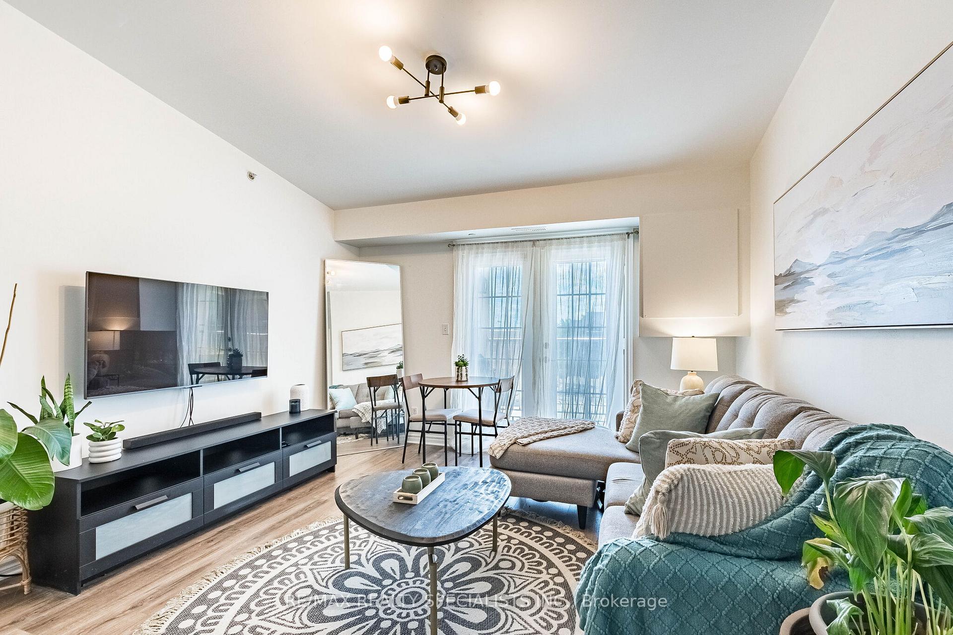 Photo 13 of Unit 406, 1480 Bishops Gate, Oakville, Glen Abbey — HOMEH