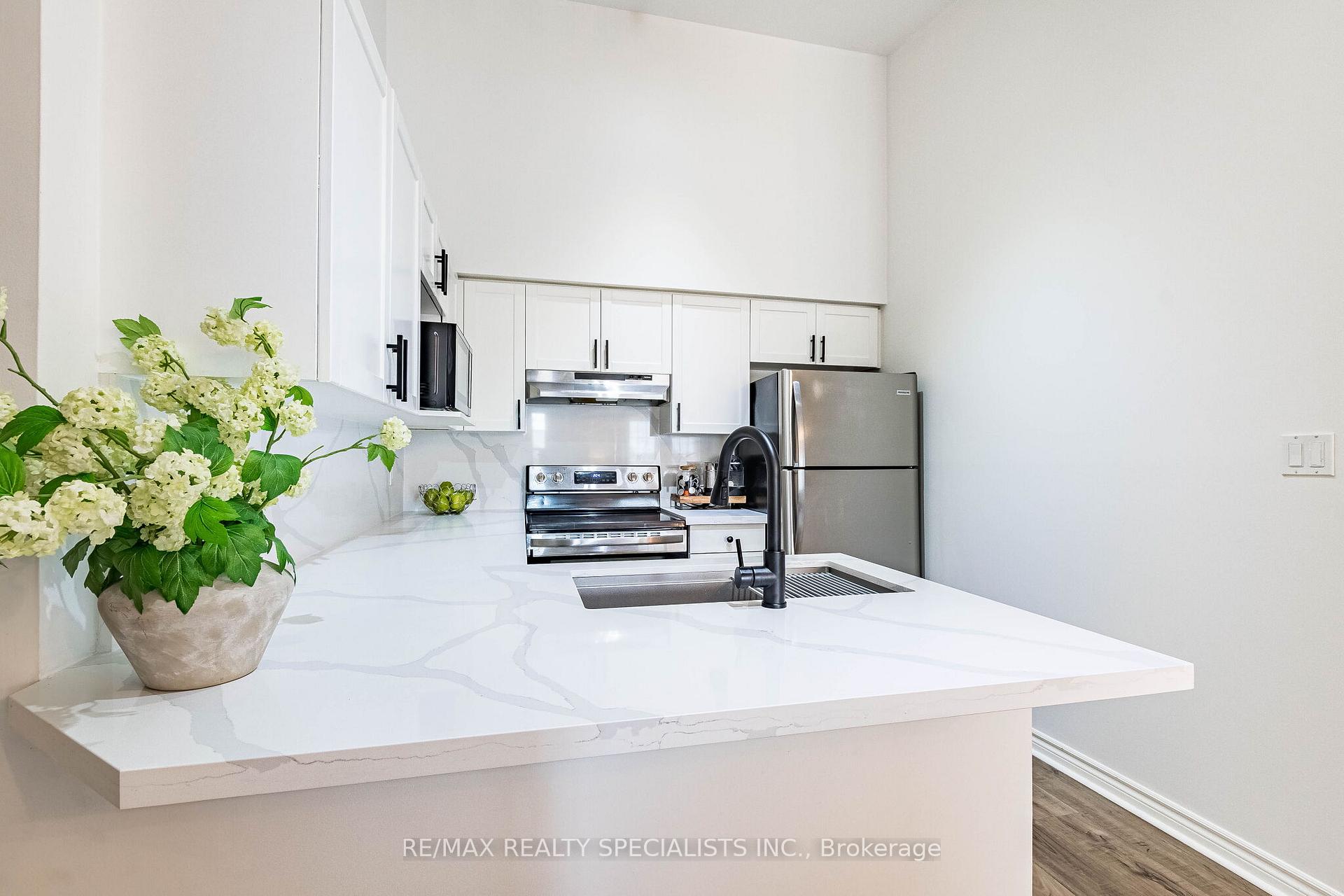 Photo 20 of Unit 406, 1480 Bishops Gate, Oakville, Glen Abbey — HOMEH
