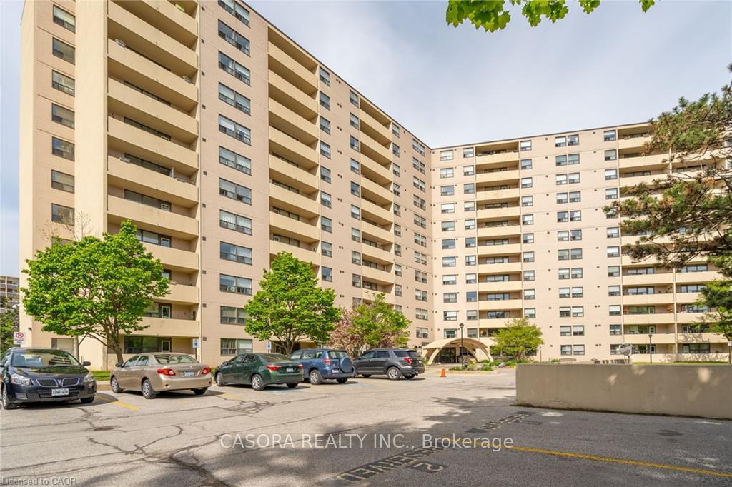 Photo of Unit 811, 700 Dynes Road