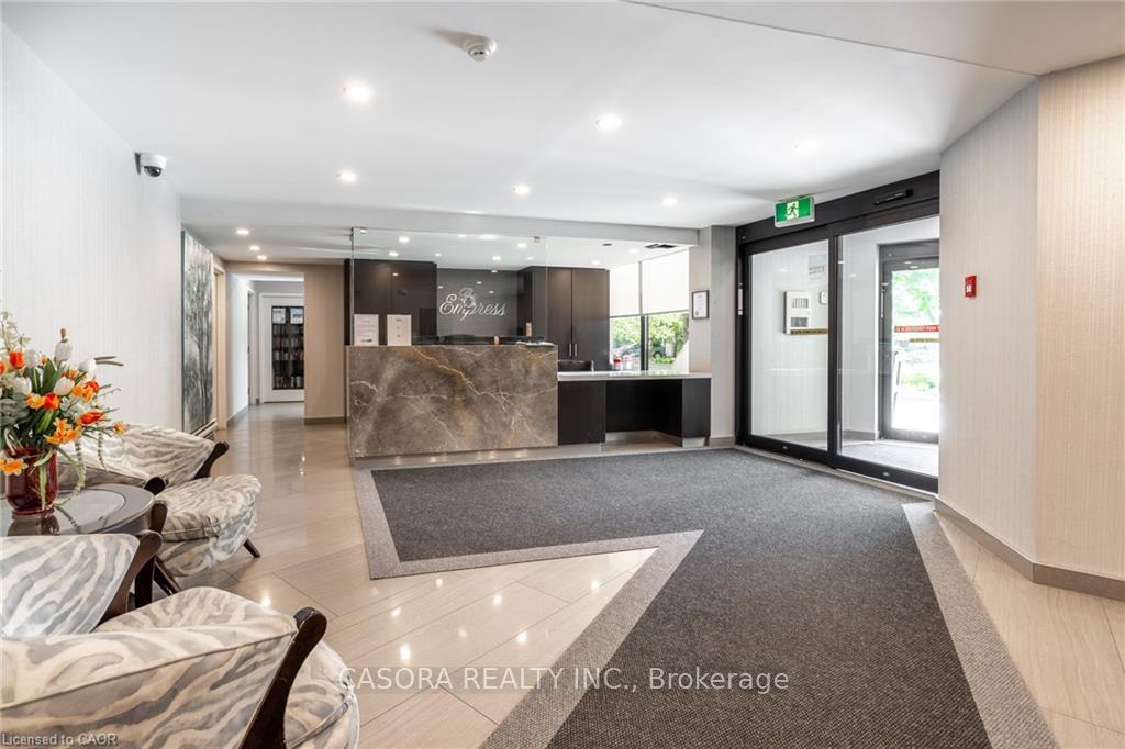 Photo 3 of Unit 811, 700 Dynes Road, Burlington, Rose — HOMEH
