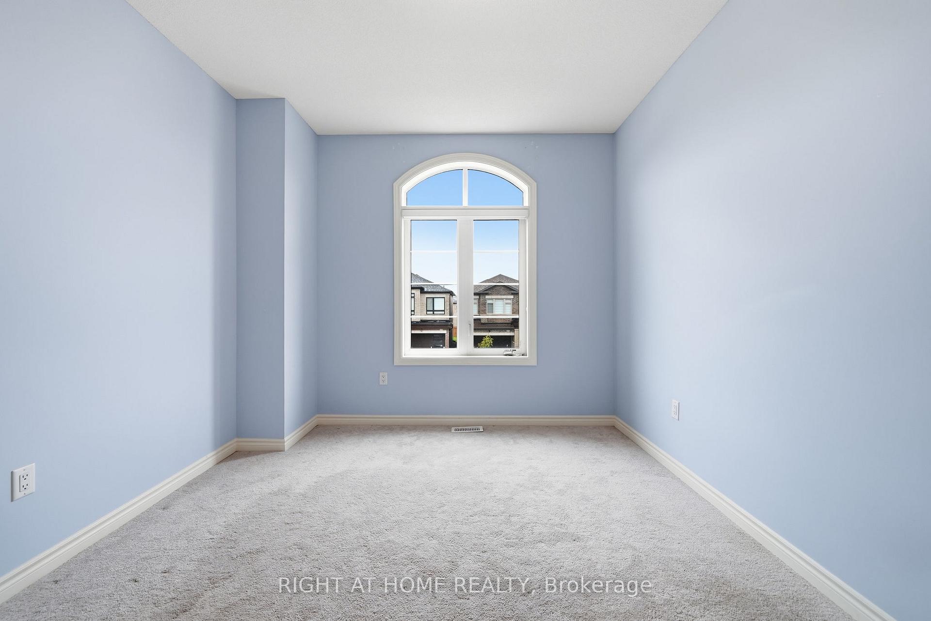 Photo 20 of 2136 Coppermine Street, Oshawa, Kedron — HOMEH