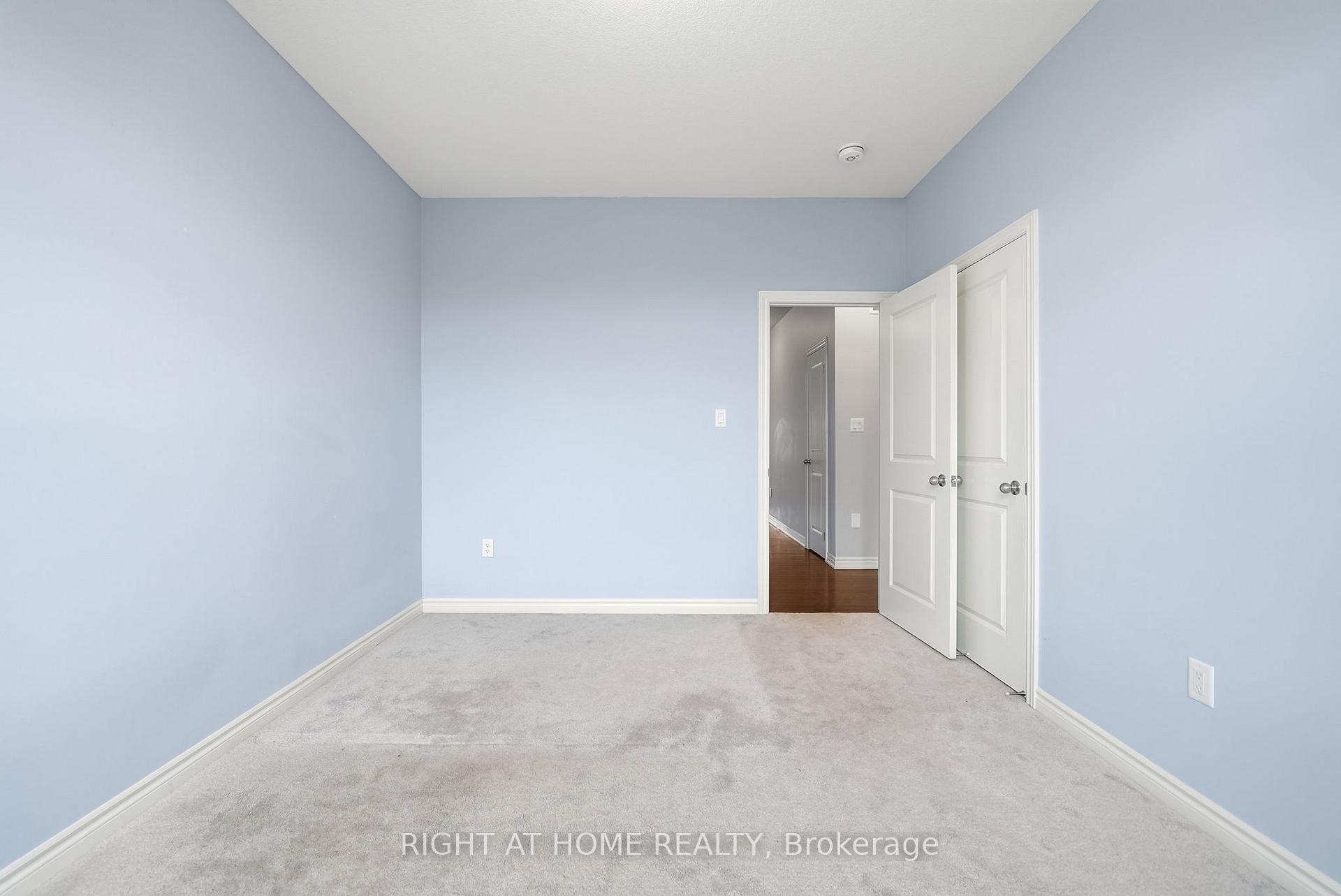 Photo 21 of 2136 Coppermine Street, Oshawa, Kedron — HOMEH