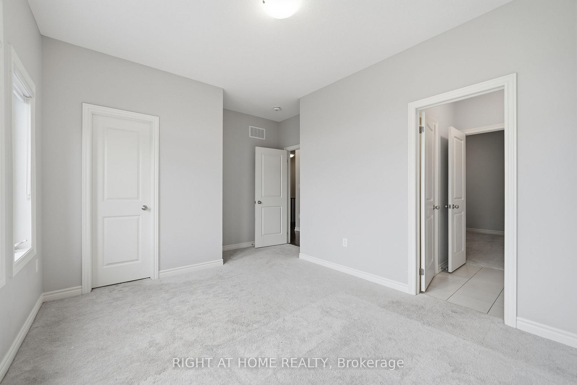 Photo 25 of 2136 Coppermine Street, Oshawa, Kedron — HOMEH