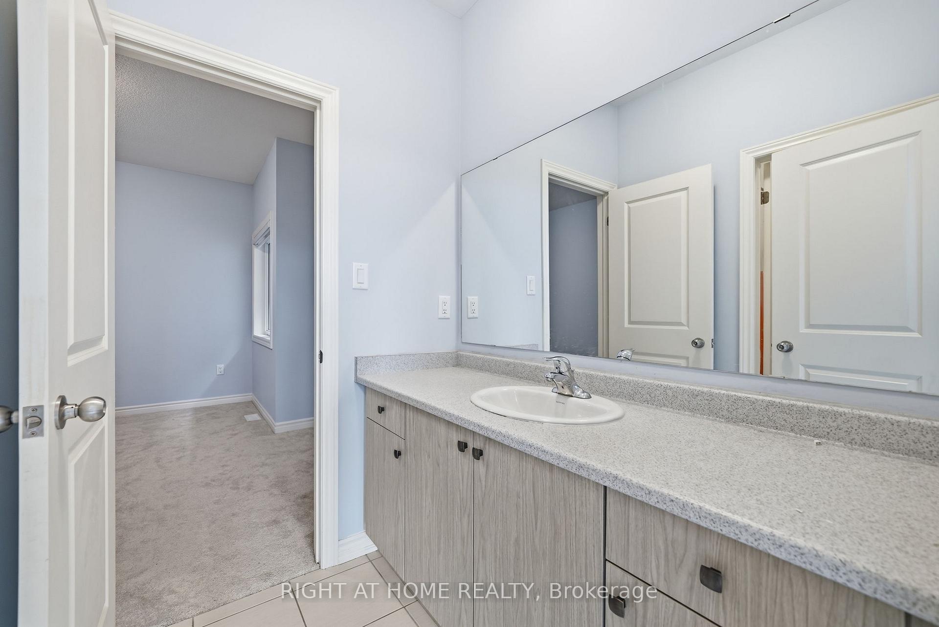 Photo 33 of 2136 Coppermine Street, Oshawa, Kedron — HOMEH