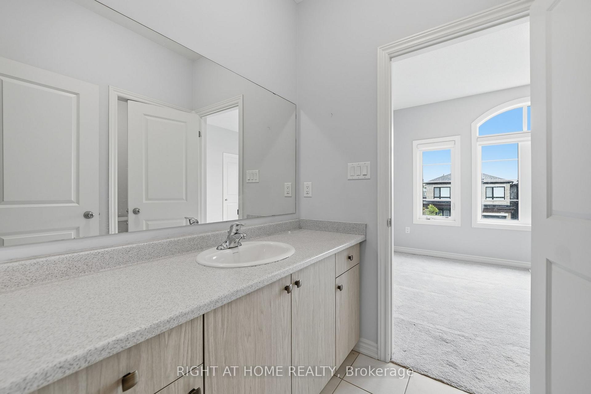 Photo 34 of 2136 Coppermine Street, Oshawa, Kedron — HOMEH