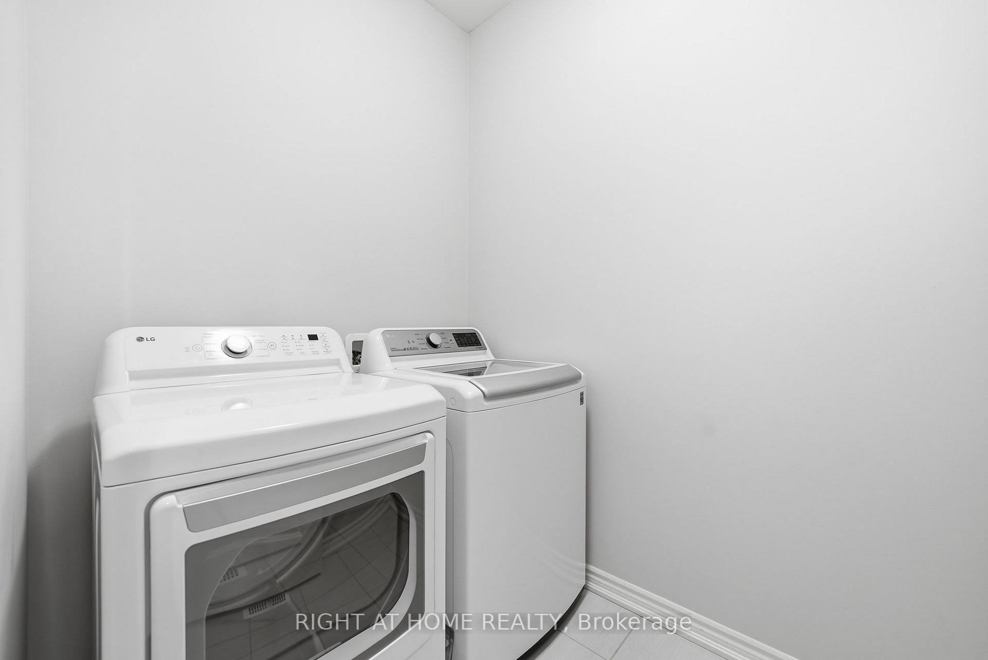 Photo 42 of 2136 Coppermine Street, Oshawa, Kedron — HOMEH