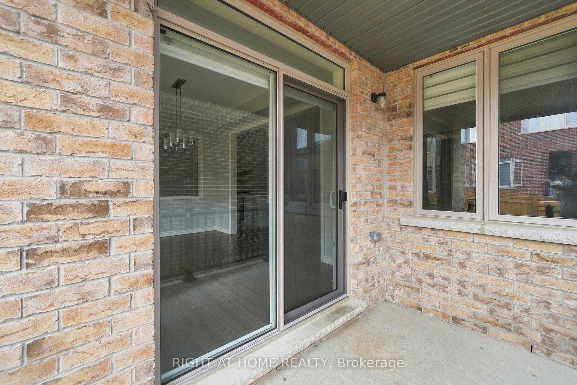 Photo 46 of 2136 Coppermine Street, Oshawa, Kedron — HOMEH