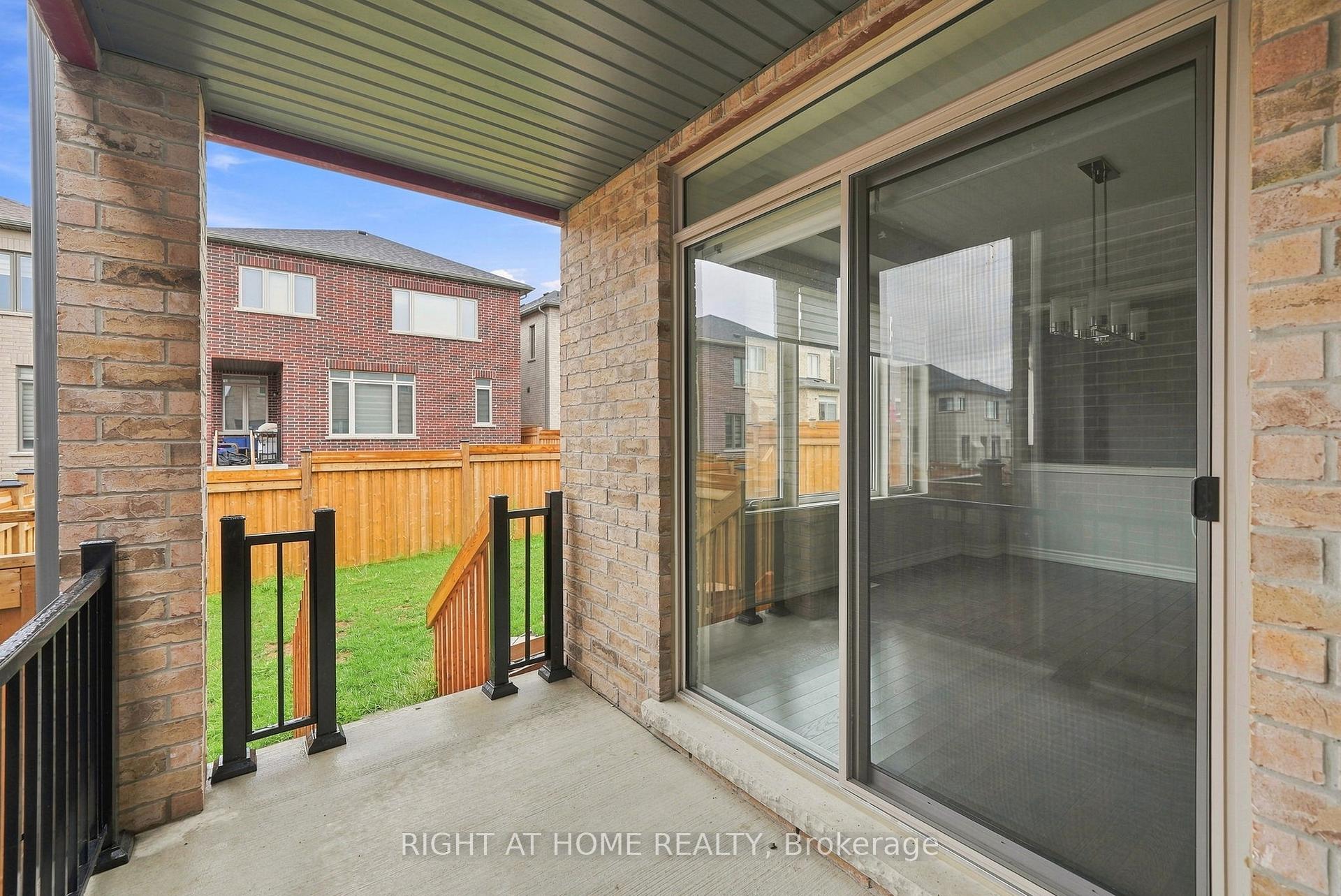Photo 47 of 2136 Coppermine Street, Oshawa, Kedron — HOMEH