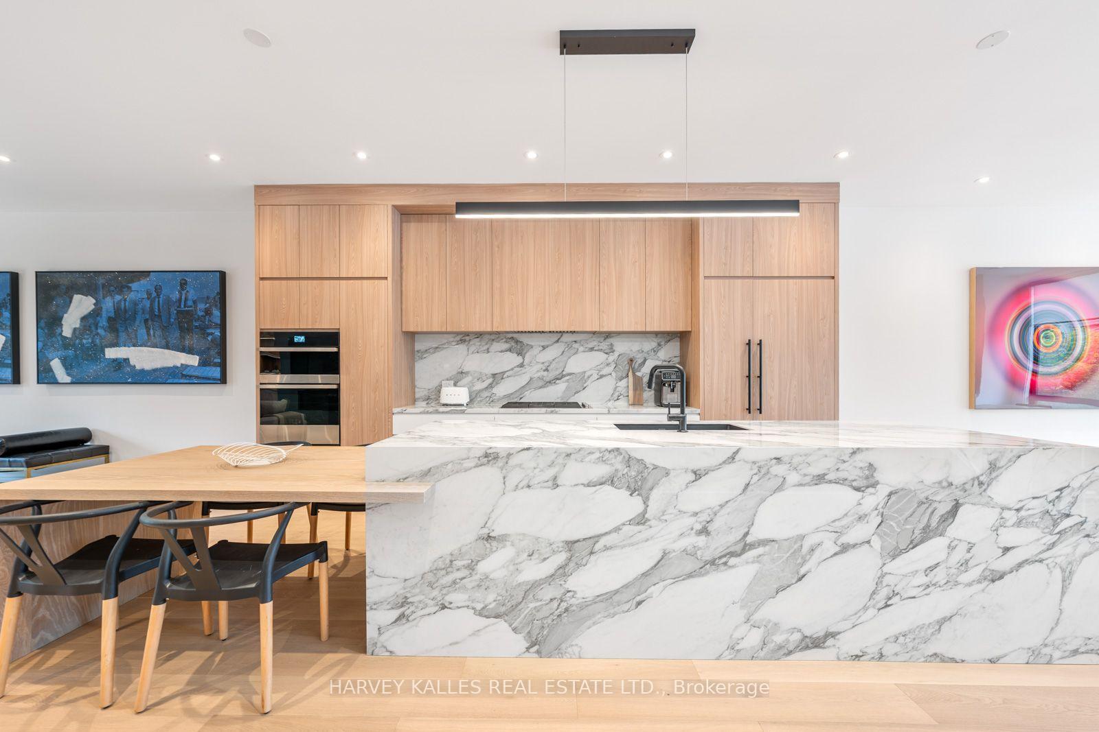 Photo 21 of 45 Gloucester Grove, Toronto, Humewood-Cedarvale — HOMEH
