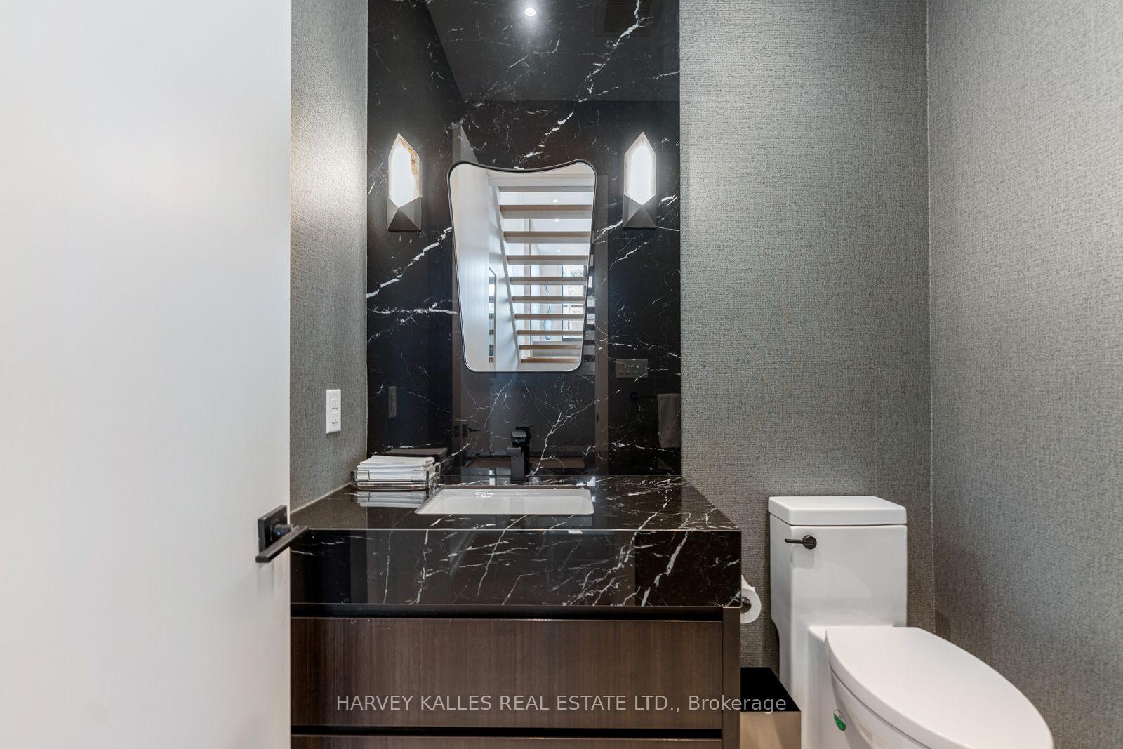 Photo 39 of 45 Gloucester Grove, Toronto, Humewood-Cedarvale — HOMEH
