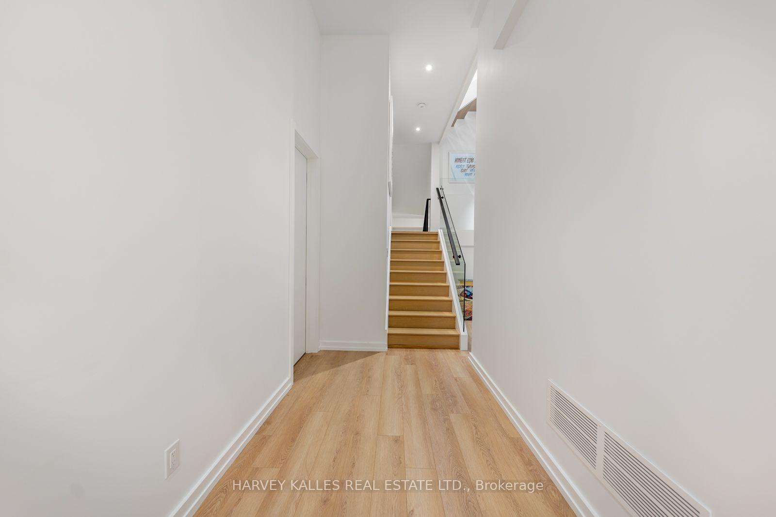 Photo 68 of 45 Gloucester Grove, Toronto, Humewood-Cedarvale — HOMEH