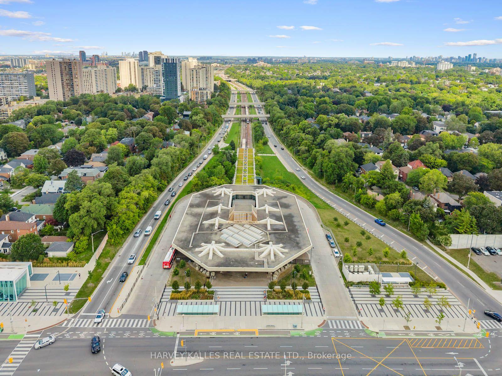 Photo 78 of 45 Gloucester Grove, Toronto, Humewood-Cedarvale — HOMEH