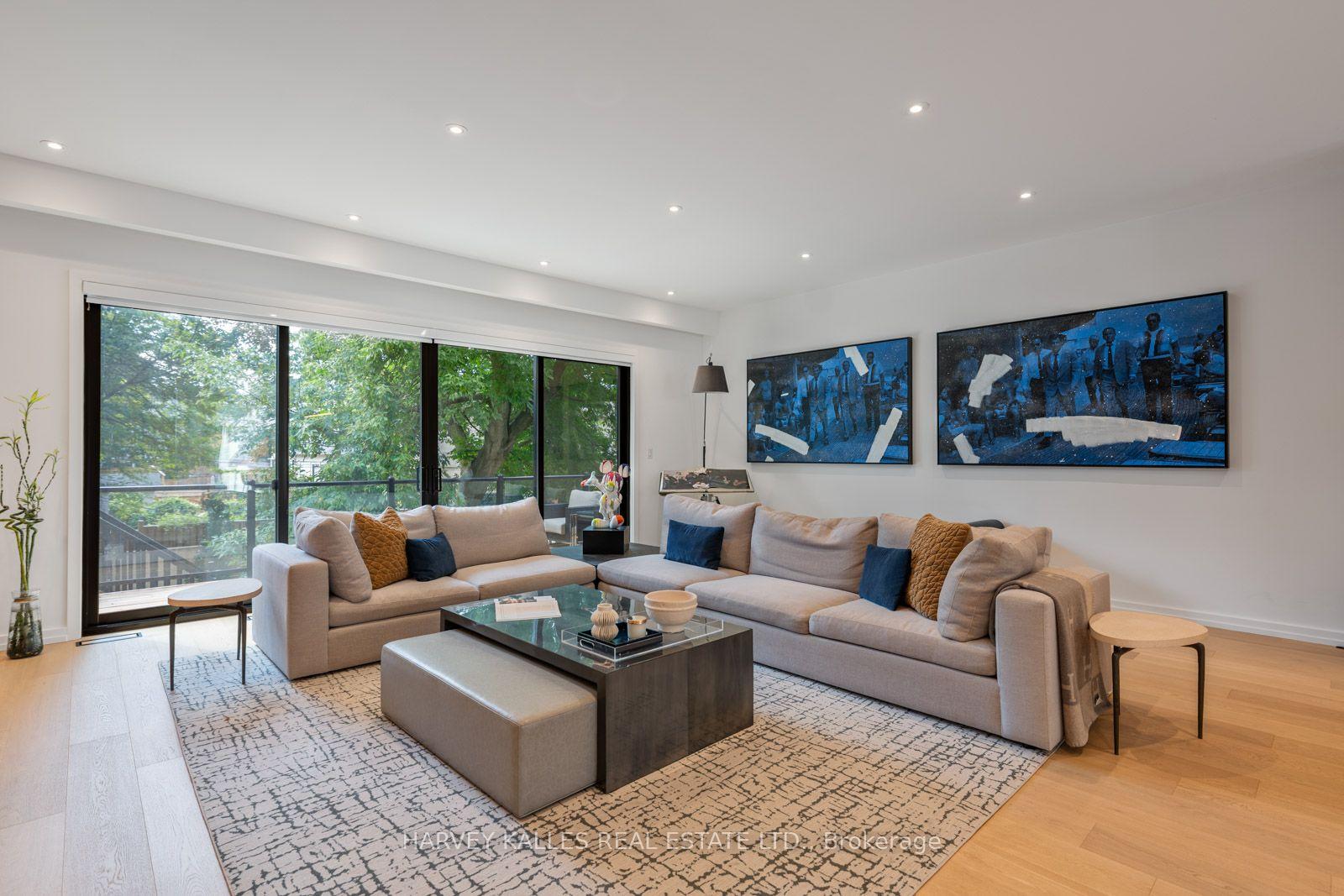 Photo 16 of 45 Gloucester Grove, Toronto, Humewood-Cedarvale — HOMEH