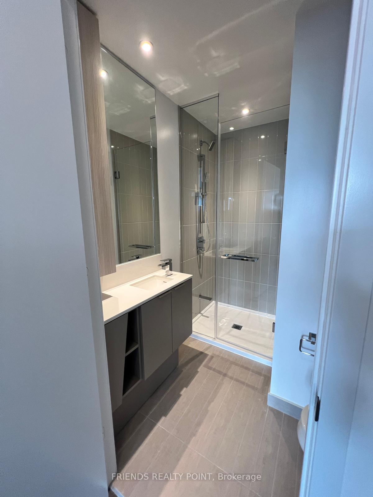 Photo 12 of Unit 3805, 3900 Confederation Parkway, Mississauga, City Centre — HOMEH