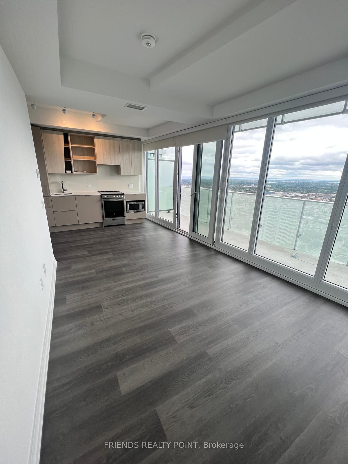 Photo 17 of Unit 3805, 3900 Confederation Parkway, Mississauga, City Centre — HOMEH