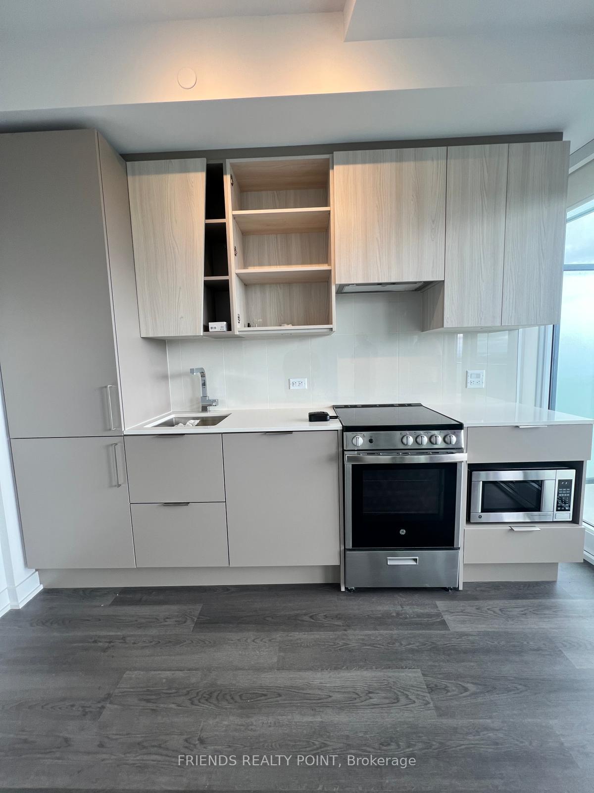 Photo 18 of Unit 3805, 3900 Confederation Parkway, Mississauga, City Centre — HOMEH