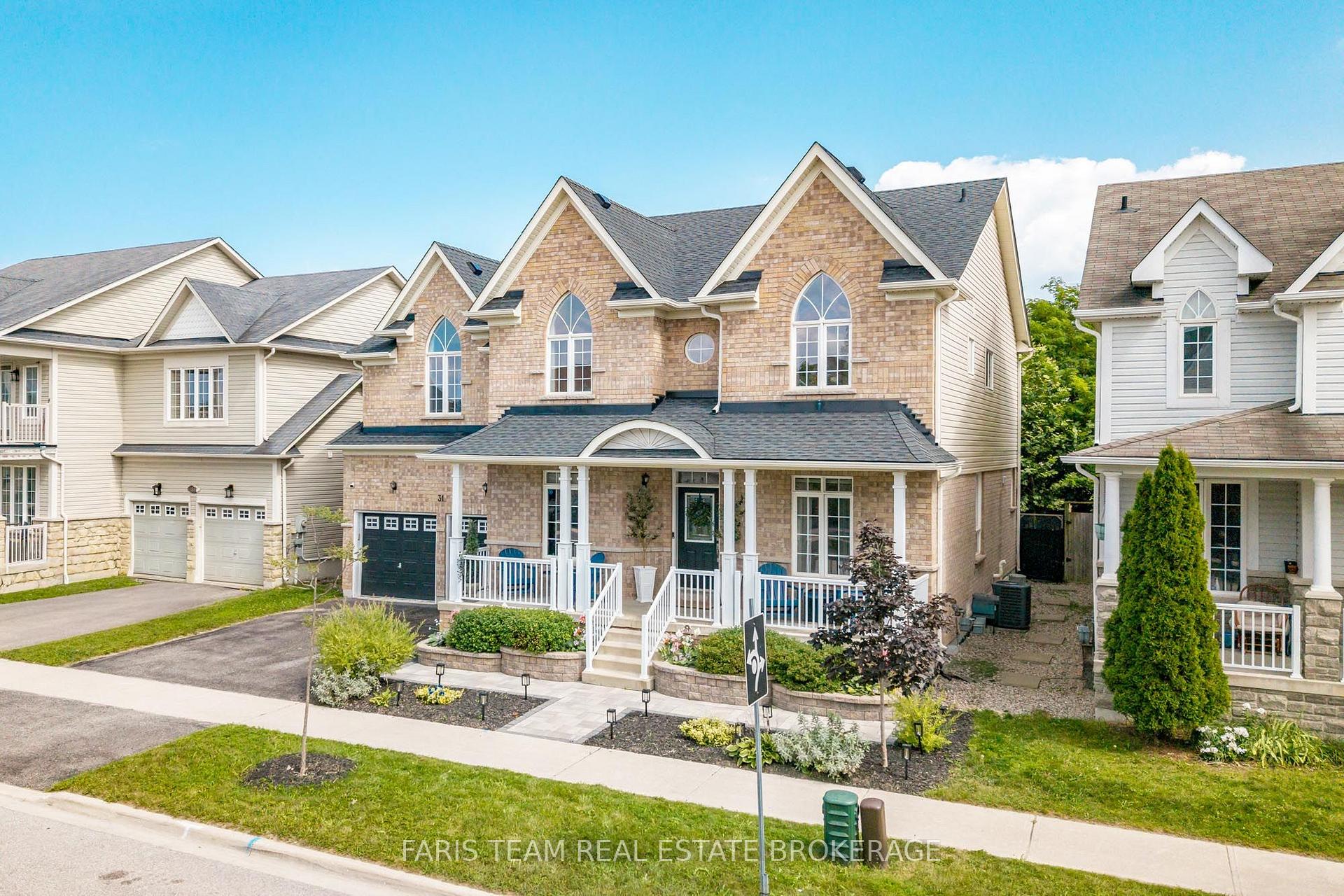 Photo 4 of 31 The Queensway, Barrie, Innis-Shore — HOMEH