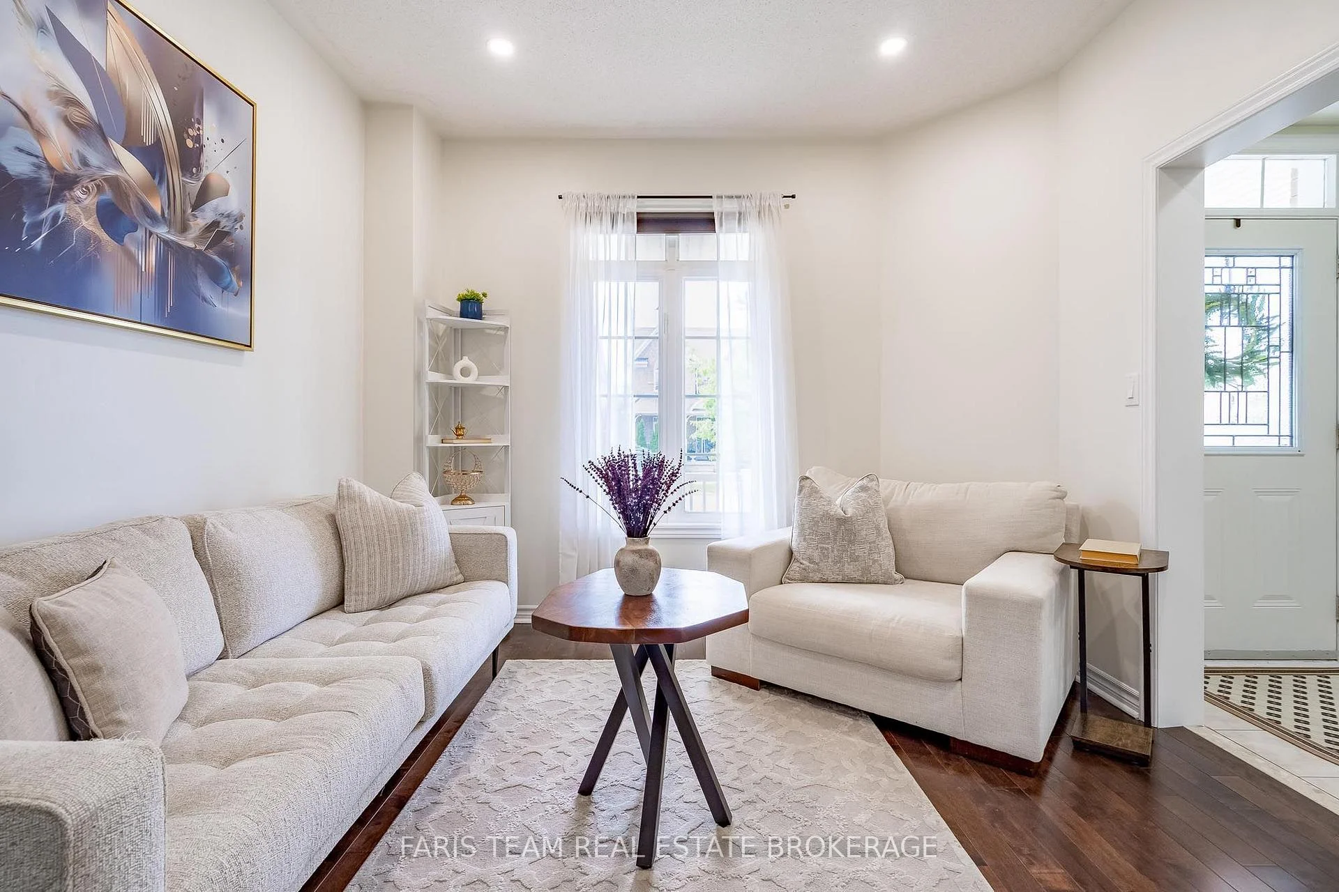 Photo 31 of 31 The Queensway, Barrie, Innis-Shore — HOMEH