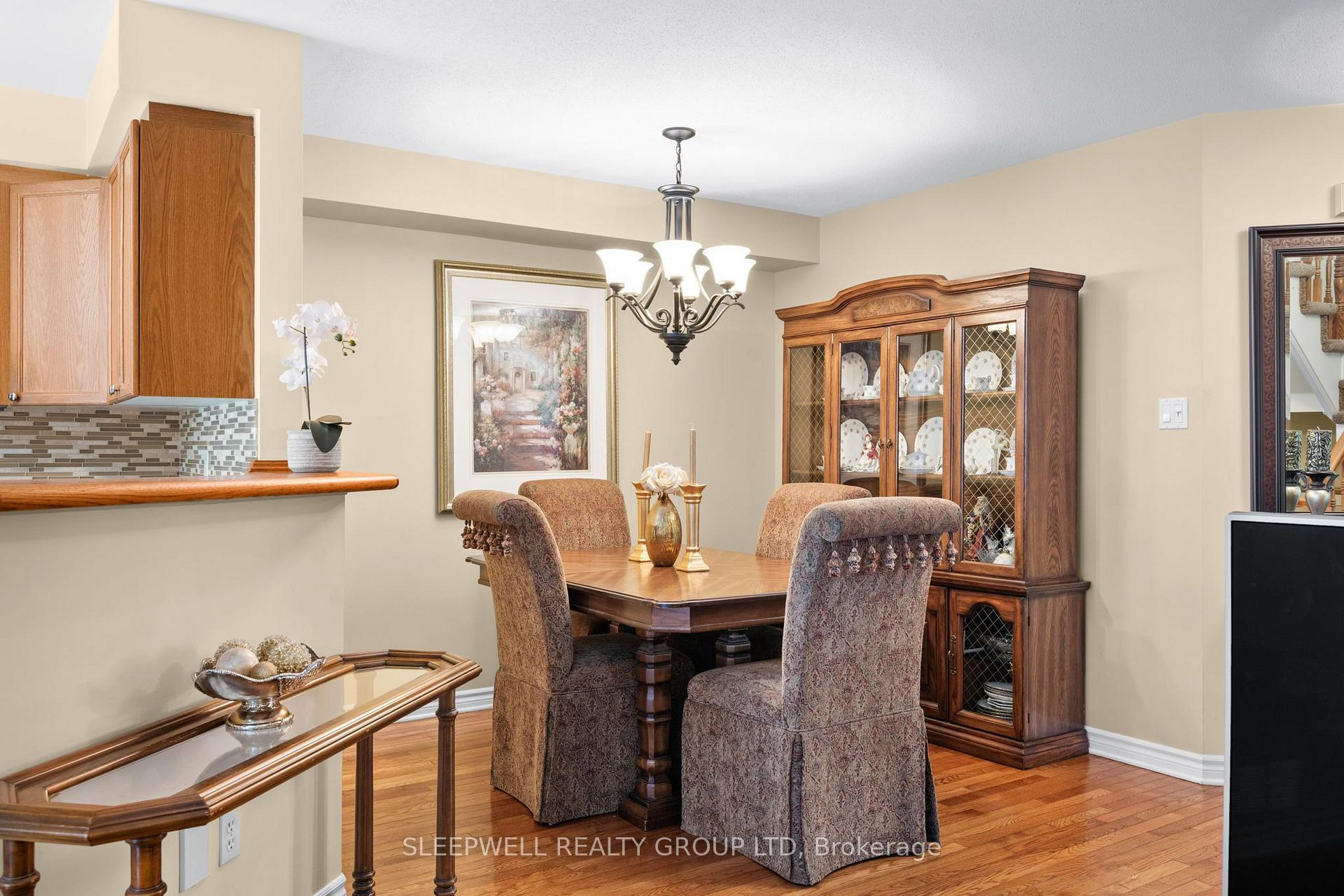 Photo 7 of 5573 Doctor Leach Drive, Ottawa, Manotick Village & Manotick Estates — HOMEH