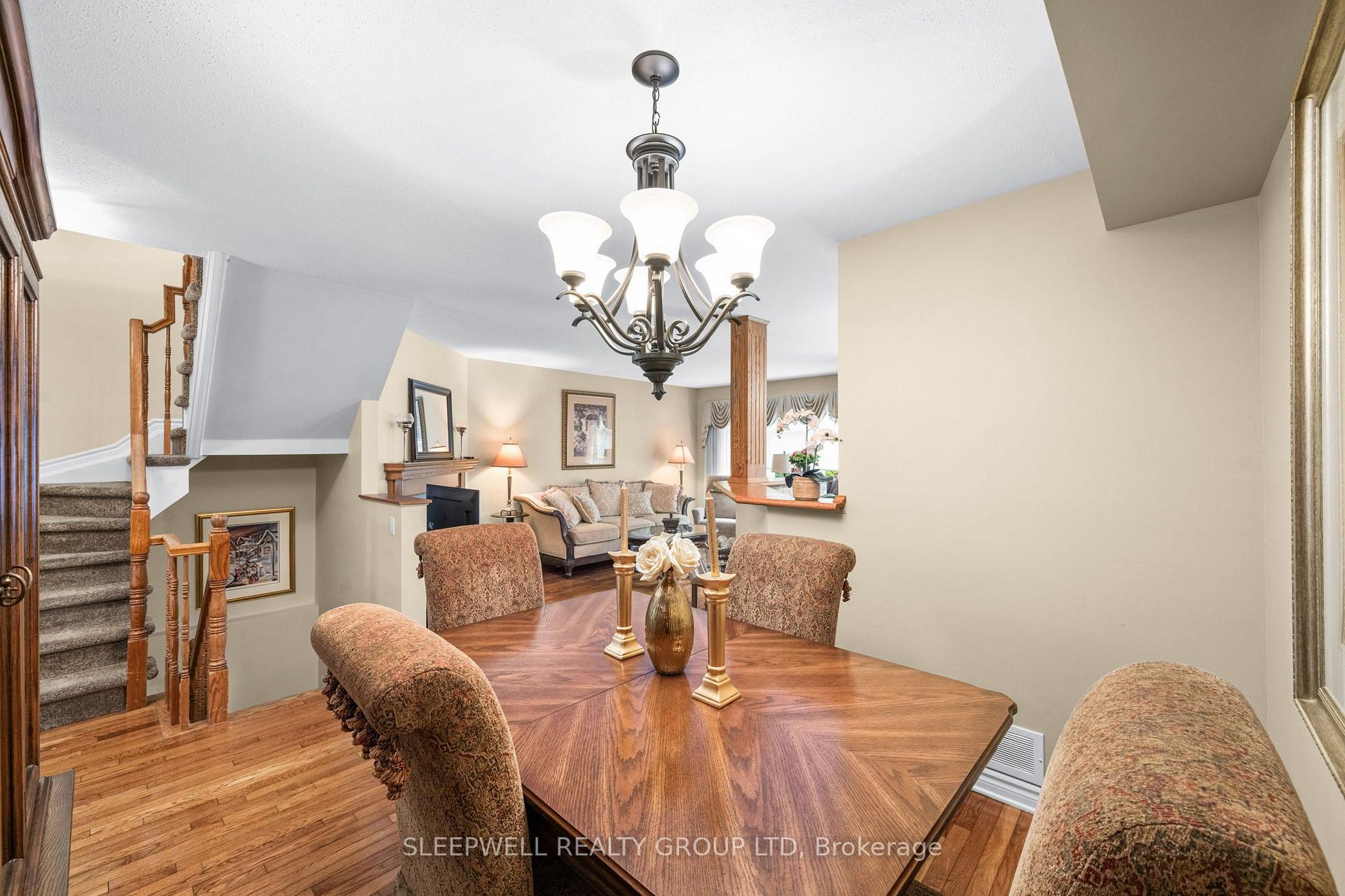 Photo 8 of 5573 Doctor Leach Drive, Ottawa, Manotick Village & Manotick Estates — HOMEH