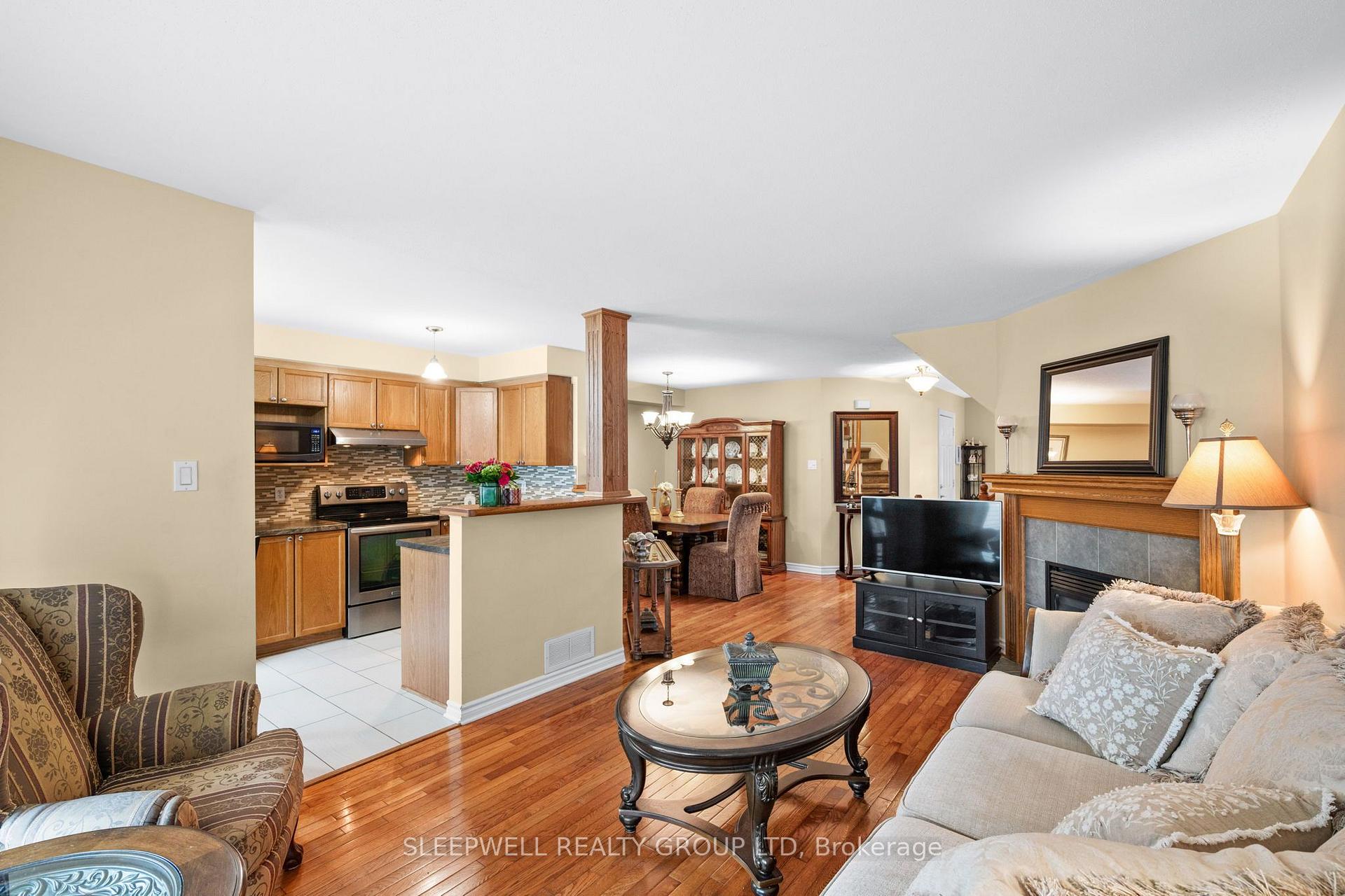 Photo 11 of 5573 Doctor Leach Drive, Ottawa, Manotick Village & Manotick Estates — HOMEH