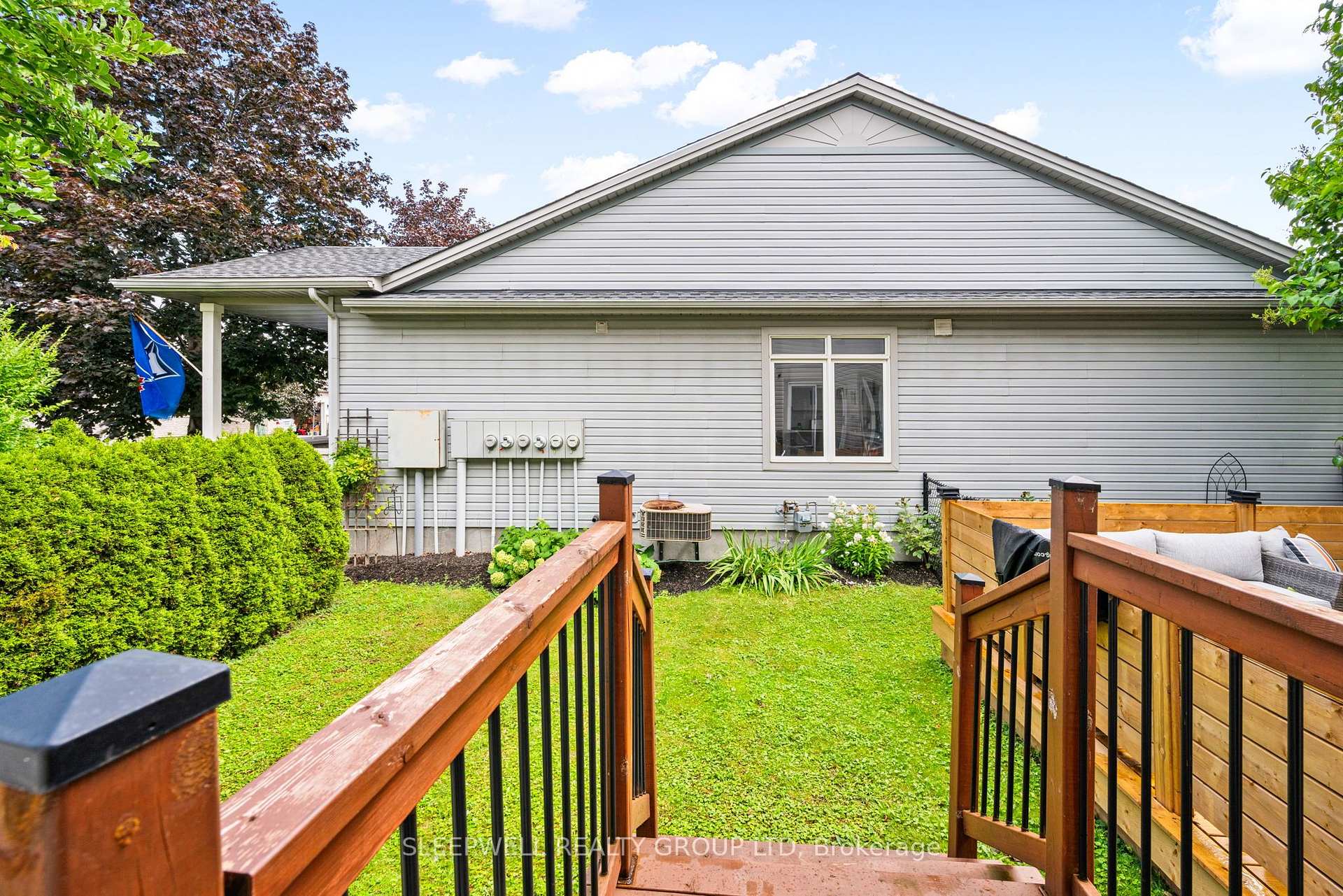 Photo 30 of 5573 Doctor Leach Drive, Ottawa, Manotick Village & Manotick Estates — HOMEH