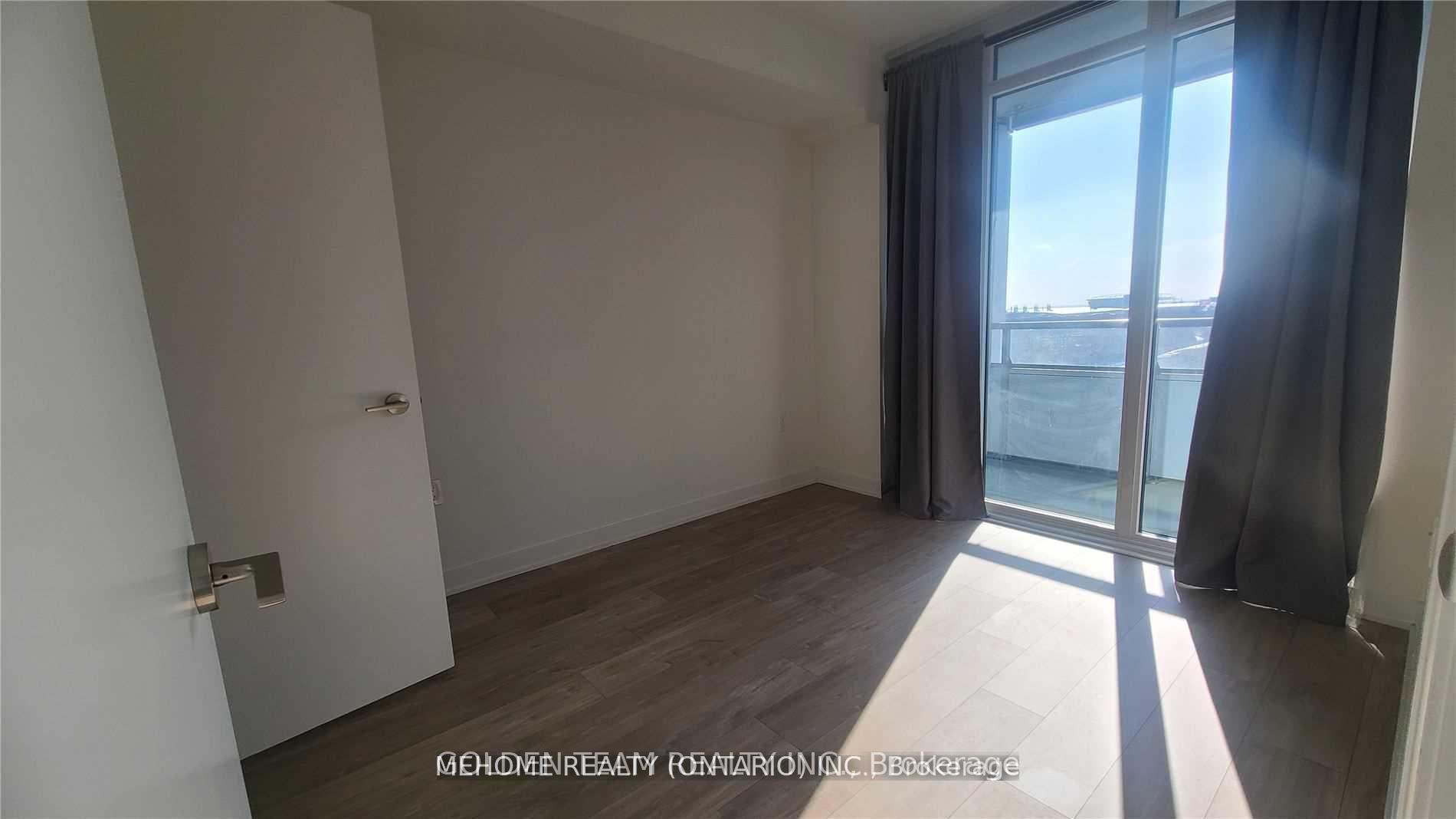 Photo 5 of Unit 711, 27 Bathurst Street, Toronto, Waterfront Communities — HOMEH