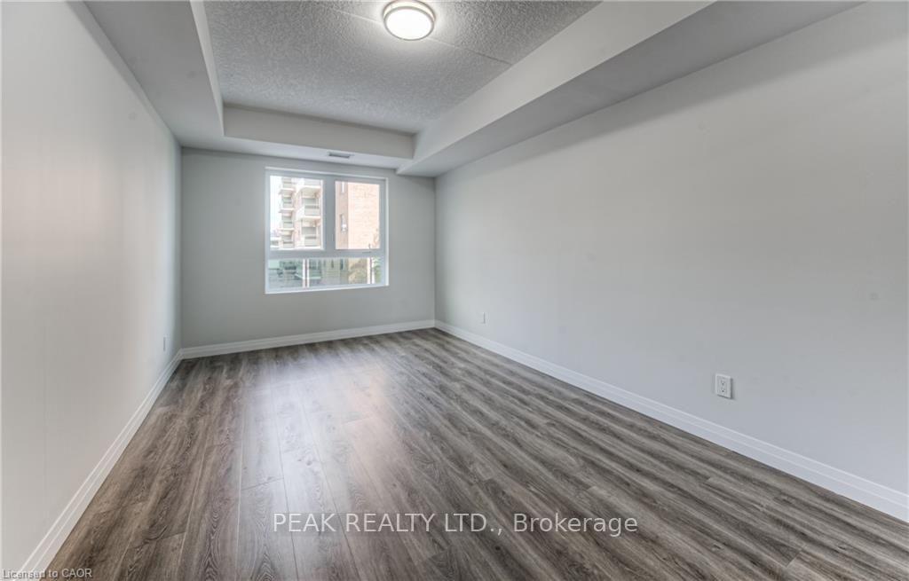 Photo 12 of Unit 406, 30 George Street S, Cambridge, Downtown Cambridge — HOMEH