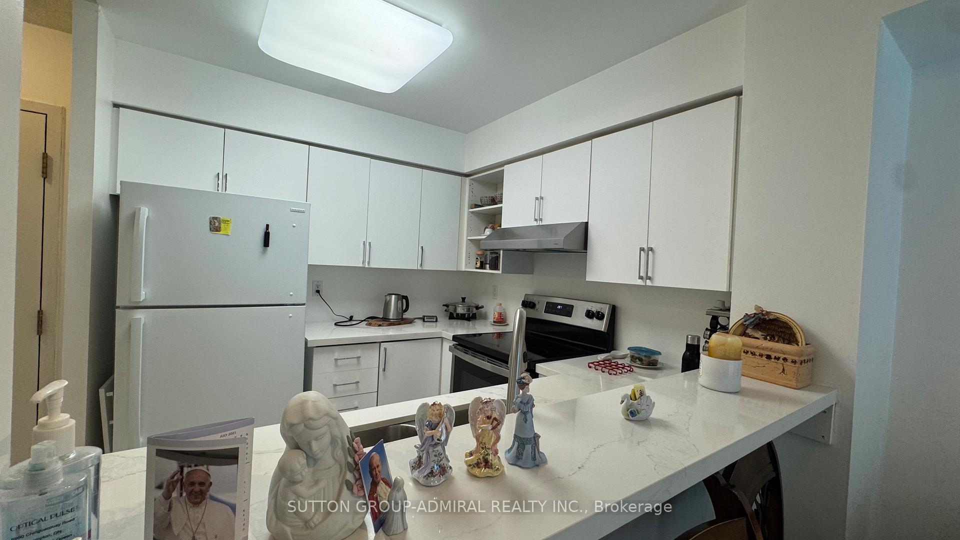 Photo 13 of Unit 205, 1 Emerald Lane, Vaughan, Crestwood-Springfarm-Yorkhill — HOMEH