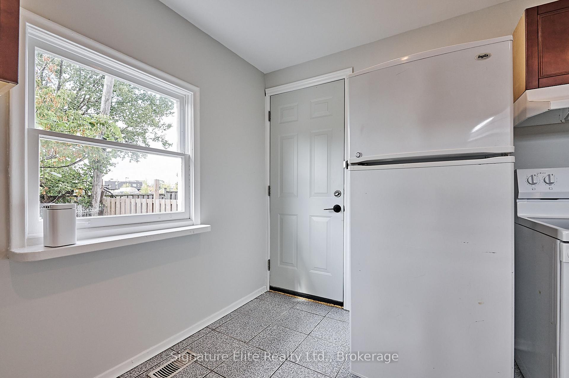 Photo 7 of 232 Old Weston Road, Toronto, Junction Area — HOMEH