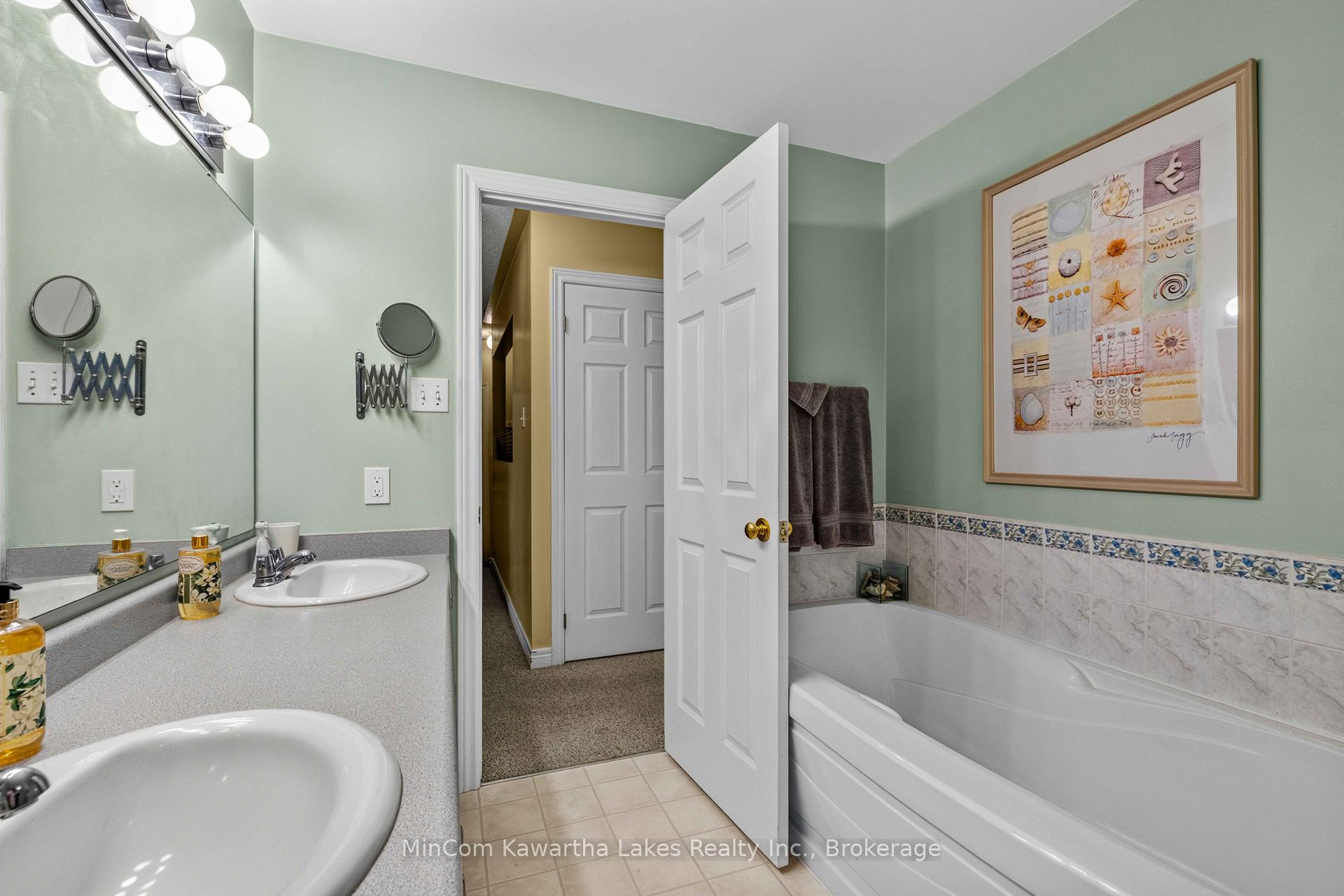 Photo 17 of 1069 Silverdale Road, Peterborough, Otonabee Ward 1 — HOMEH