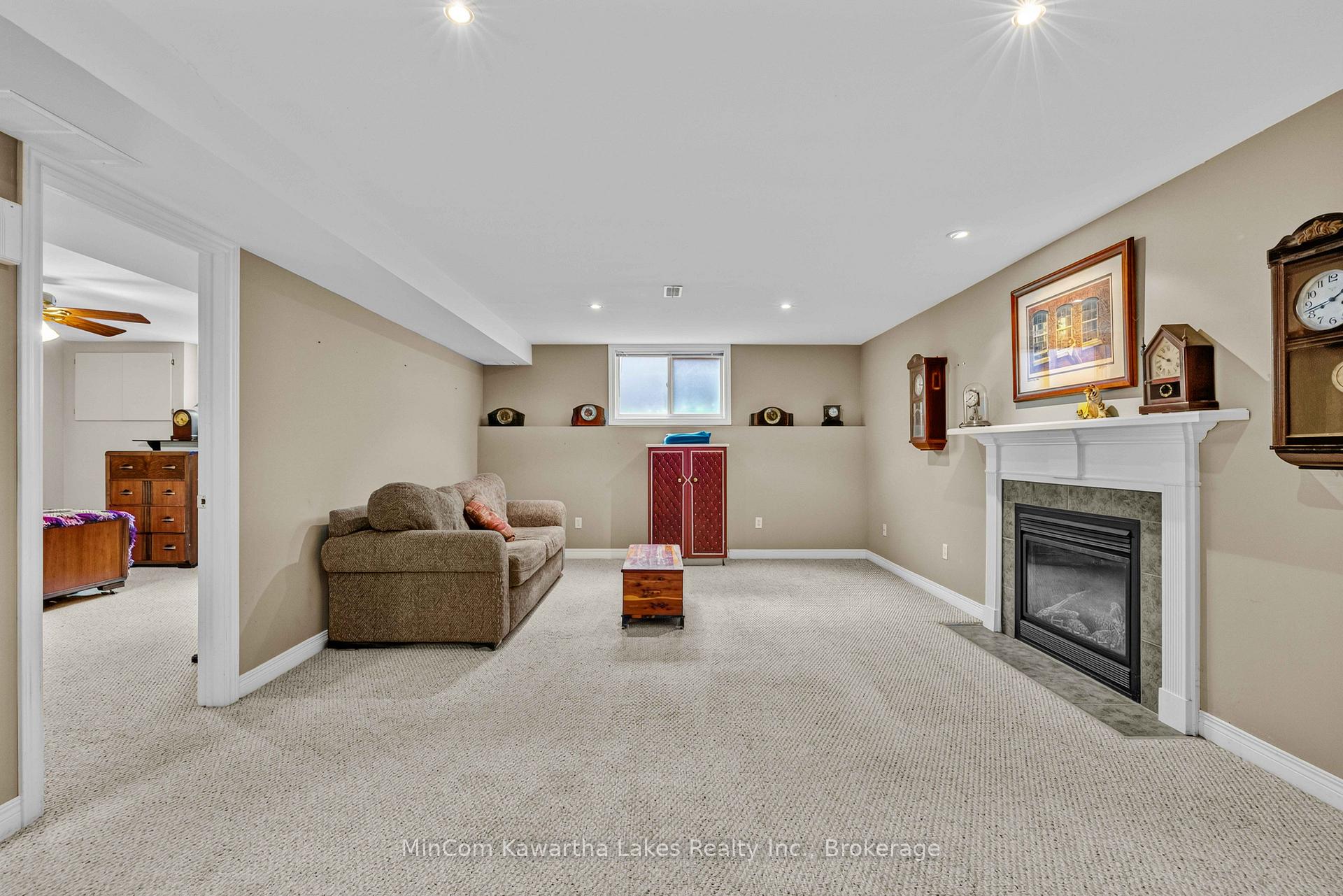 Photo 23 of 1069 Silverdale Road, Peterborough, Otonabee Ward 1 — HOMEH