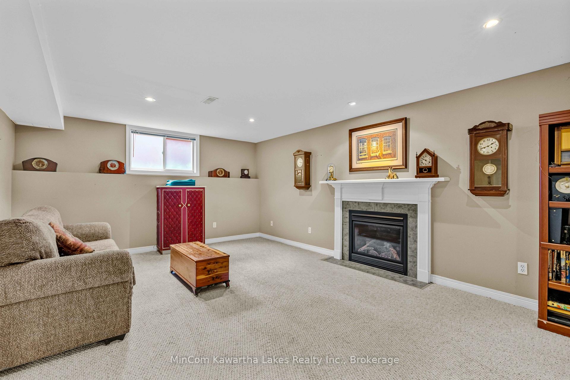 Photo 25 of 1069 Silverdale Road, Peterborough, Otonabee Ward 1 — HOMEH